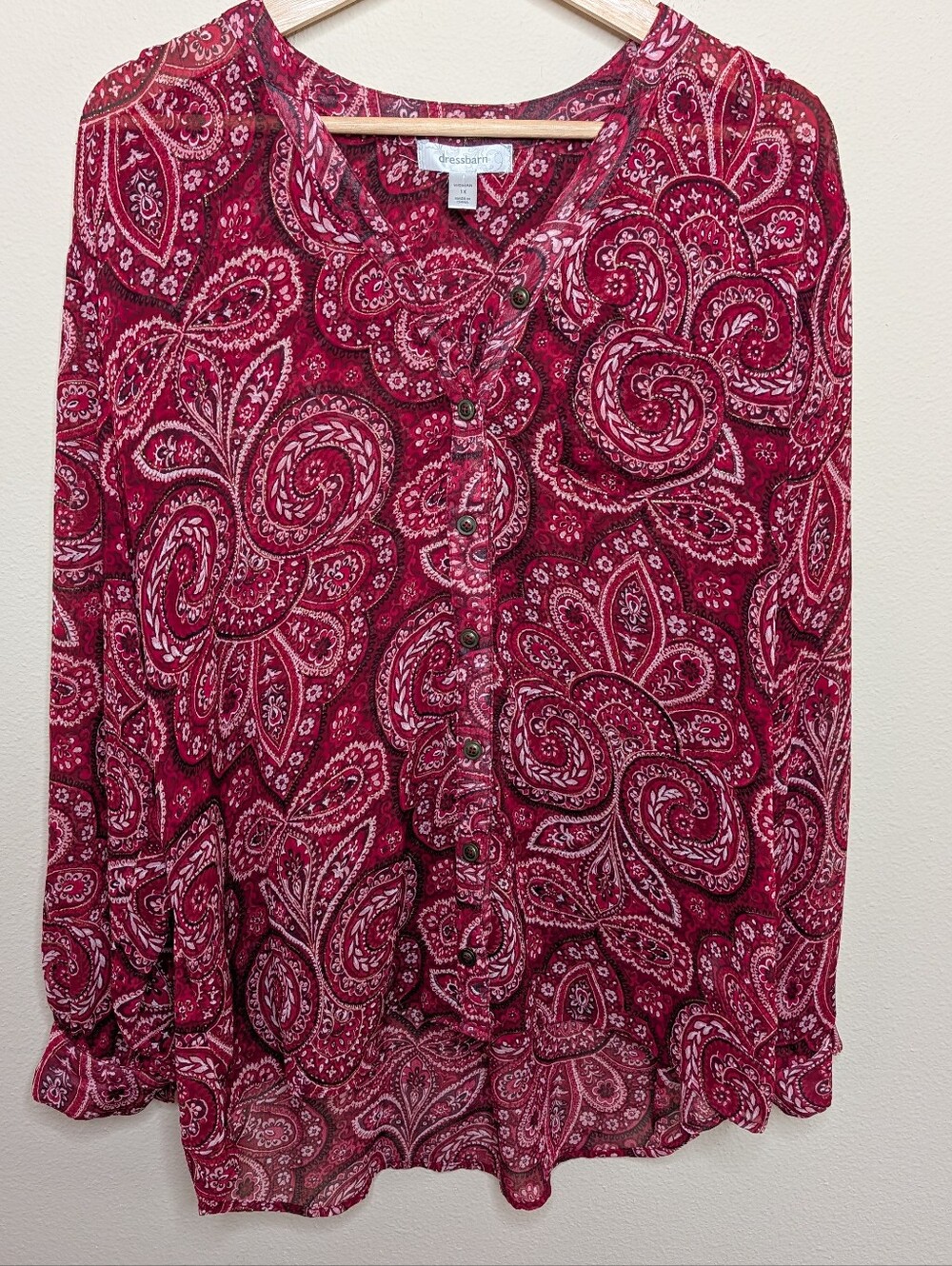 Dressbarn Red Paisley‎ Blouse 1X Metallic Button Front
